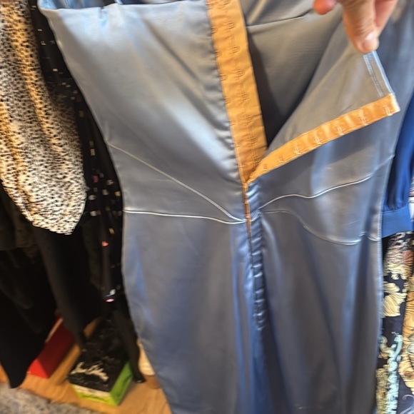 Authentic Dolce and Gabbana Midi Dress - Picture 6 of 7